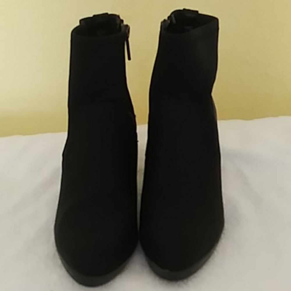 Black boots